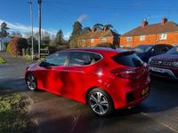 Begagnad Kia Ceed GT-Line 2016 Röd Halvkombi