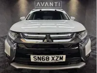 Used Mitsubishi Outlander 150 HP (110 kW) 2018 White SUV