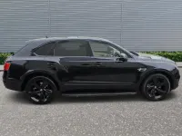 Used Bentley Bentayga 608 HP (447 kW) 2016 Black SUV