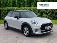 Używany Mini Cooper Classic 2019 Srebrny Hatchback