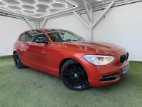 Usado BMW 118 Sport Line 170 HP (125 kW) 2013 Laranja Citadino