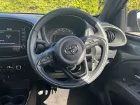 Used Toyota Aygo X 72 HP (52 kW) 2023 Green SUV