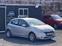 Used Peugeot 208 Active 82 HP (60 kW) 2013 Silver Hatchback