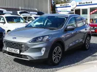 Używany Ford Kuga Titanium 120 KM (88 kW) 2021 Srebrny SUV