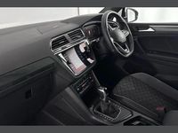 Used VW Tiguan R-line 150 HP (110 kW) 2023 White SUV