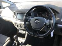 Usado VW Sharan SE 150 HP (110 kW) 2021 Azul Monovolume