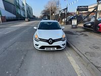 Used Renault Clio IV Dynamique 2016 White Estate