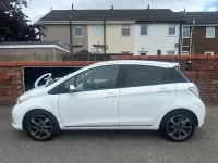 Used Toyota Yaris Trend 99 HP (72 kW) 2013 White Hatchback