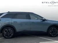 Used Peugeot 5008 GT 134 HP (98 kW) 2025 Blue SUV