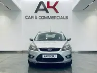 Używany Ford Focus Titanium 136 KM (100 kW) 2010 Srebrny Hatchback