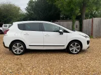 Käytetty Peugeot 3008 Allure 2015 Valkoinen Farmari