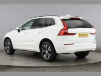 Used Volvo XC60 Momentum 247 HP (181 kW) 2022 White SUV