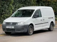 Used VW Caddy 104 HP (76 kW) 2009 White MPV