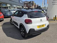 Used Citroën C3 Flair 108 HP (79 kW) 2018 White Hatchback