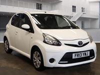 Used Toyota Aygo Style 2013 White Hatchback