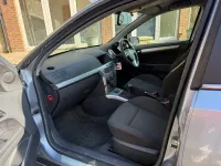 Second-hand Vauxhall Astra SRi 2008 Argintiu Break
