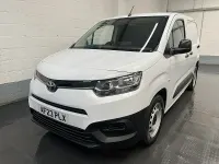 Used Toyota Proace Active 120 HP (88 kW) 2023 White MPV