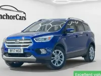 Usado Ford Kuga Titanium 150 HP (110 kW) 2017 Azul SUV