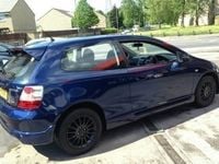 Begagnad Honda Civic 2003 Halvkombi