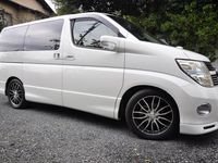 Used Nissan Elgrand 2008 White MPV