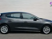 Used Ford Focus Titanium 125 HP (91 kW) 2022 Grey Hatchback