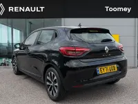 Used Renault Clio Iconic 138 HP (101 kW) 2022 Black Hatchback