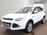 Usado Ford Kuga Zetec 150 HP (110 kW) 2016 Branco SUV
