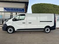 Used Vauxhall Vivaro 120 HP (88 kW) 2019 White MPV