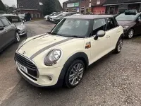 Used Mini Cooper D Seven 116 HP (85 kW) 2017 White Hatchback