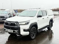 Used Toyota HiLux 204 HP (150 kW) 2023 White Pickup