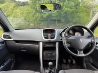 Used Peugeot 207 Active 68 HP (50 kW) 2011 Black Hatchback