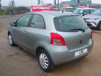 Used Toyota Yaris T3 85 HP (62 kW) 2007 Silver Hatchback