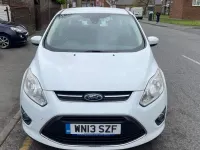 Begagnad Ford C-MAX Zetec 105 HK (77 kW) 2013 Vit Minibuss