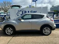 Usado Nissan Juke N-Connecta 110 CV (80 kW) 2018 Plateado SUV