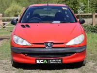Used Peugeot 206 60 HP (44 kW) 2000 Red Hatchback
