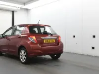 Used Toyota Yaris Multidrive S 99 HP (72 kW) 2012 Red Hatchback