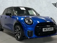 Used Mini Cooper Hatch 113 kW (154 HP) 2025 Blue Hatchback