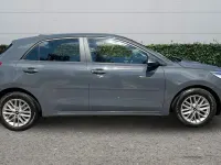 Used Kia Rio 84 HP (61 kW) 2022 Grey Hatchback