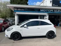 Used Vauxhall Corsa SRi 2017 White Hatchback