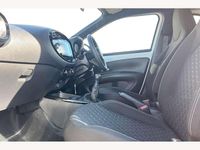 Used Toyota Aygo X 72 HP (52 kW) 2023 White SUV