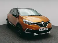 Used Renault Captur Signature 90 HP (66 kW) 2018 Orange/black SUV