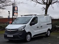 Used Vauxhall Vivaro 120 HP (88 kW) 2019 White MPV