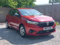 Used Dacia Sandero Essentiel 67 HP (49 kW) 2022 Red Hatchback