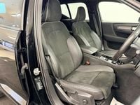 Used Volvo XC40 R-Design 211 HP (155 kW) 2020 Black SUV