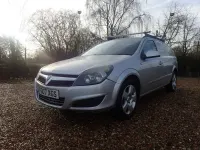 Used Vauxhall Astra Sportive 118 HP (86 kW) 2007 Silver Van
