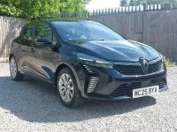 Used Renault Clio Evolution 90 HP (66 kW) 2025 Black Hatchback