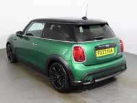 Used Mini Cooper Exclusive 134 HP (98 kW) 2023 Green Hatchback