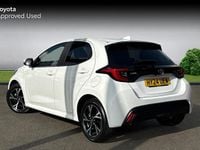 Used Toyota Yaris Hybrid Design 116 HP (85 kW) 2024 Pure white