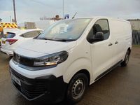 Used Vauxhall Vivaro 120 HP (88 kW) 2024 White MPV