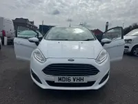 Używany Ford Fiesta Zetec 2016 Biały Hatchback